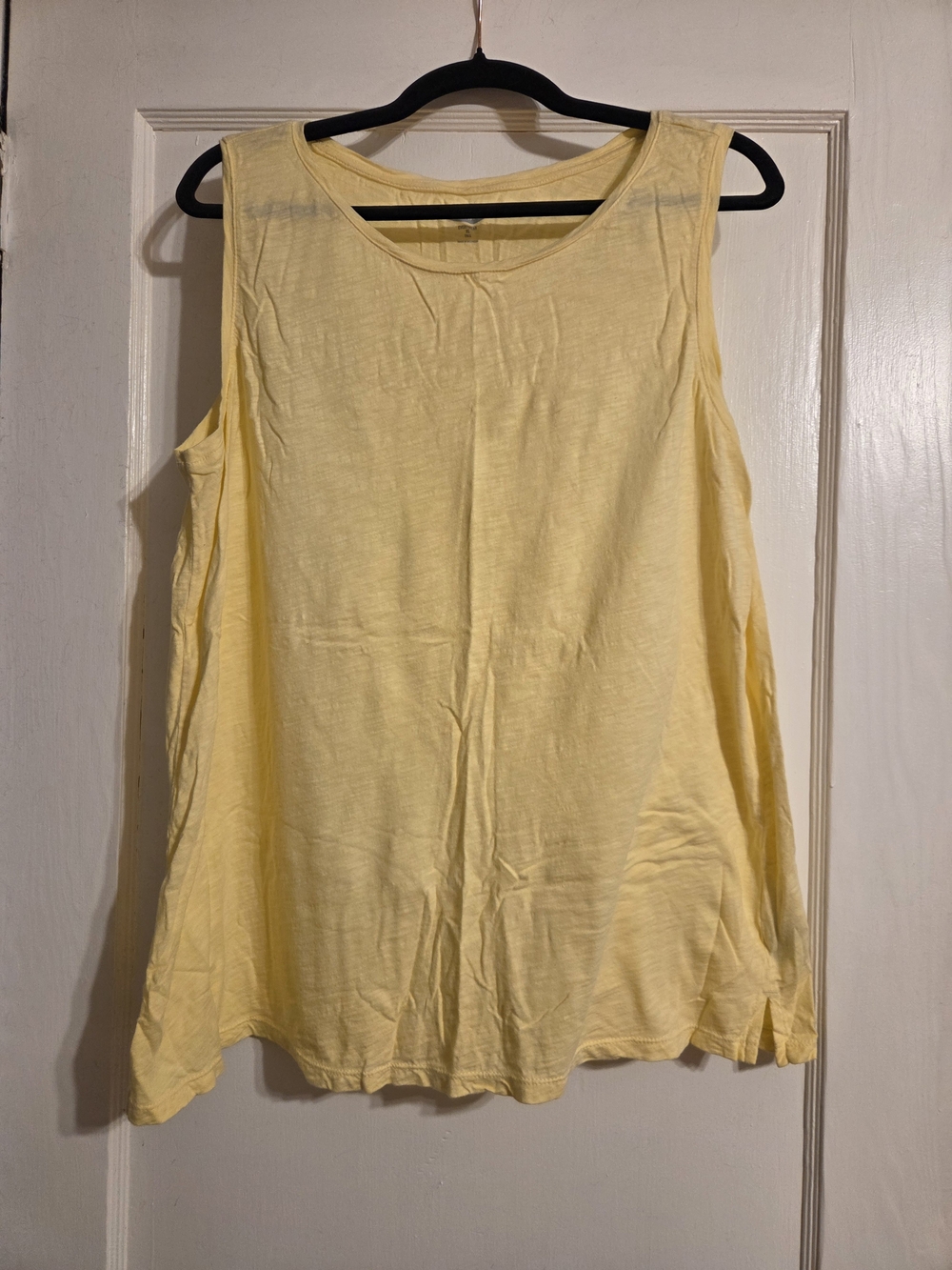 Old Navy Sleeveless Scoop Neck Tank - Light Yellow
